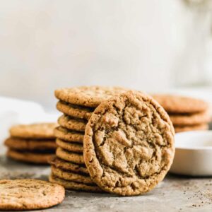 Yummy Factory Vegan Gingersnap Cookie