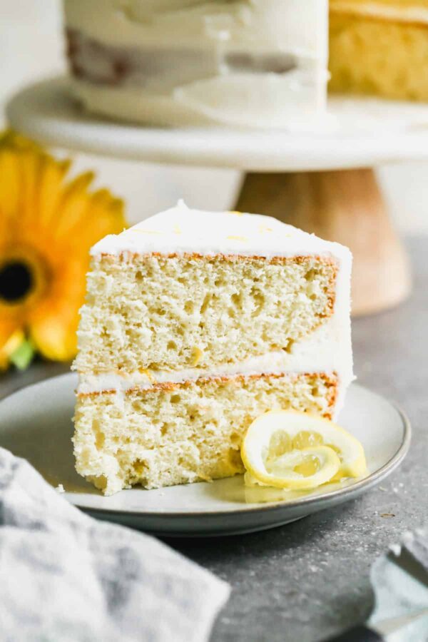 Yummy Factory Vegan Lemon Cake