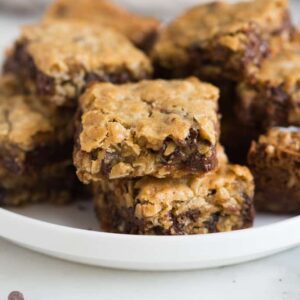 Yummy Factory Vegan Oatmeal Cookie Bars