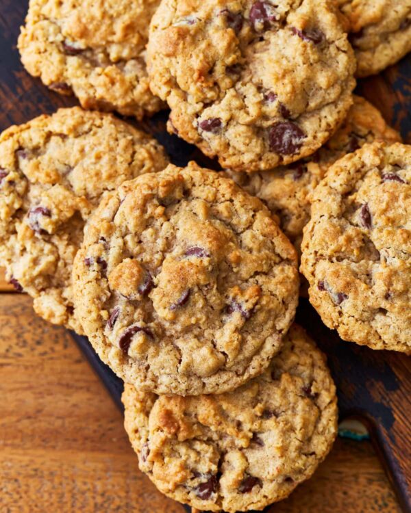 Yummy Factory Oatmeal Raisin Cookie